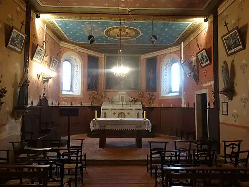 La nef et le chœur en 2019.