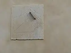 Cadran solaire du château.