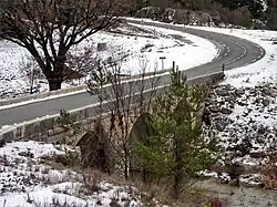 Un des ponts sur l'Artuby dans le camp de Canjuers.