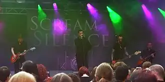 Description de cette image, également commentée ci-après