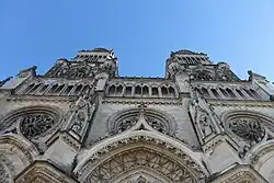 Vue de la façade ouest.