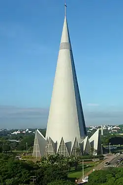 Cathédrale Notre-Dame-de-la-Gloire de Maringá (Brésil).