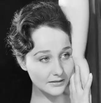 Catherine Samie(Clarisse)