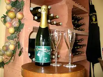 Crémant du Jura.