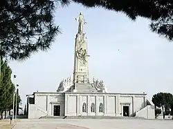 Monument au Sacré-Cœur de Jésus sur la butte-témoin de los Ángeles