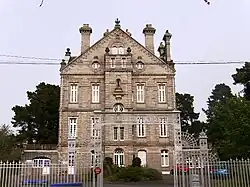 Le château de la Mare.