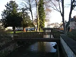 L'esches près de la mairie