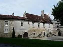 Le logis de Bourdeilles (le presbytère).