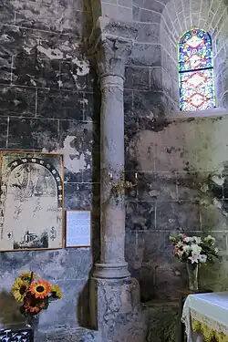 Colonne de l'abside.