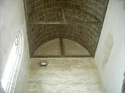 Photographie de l'intérieur de la chapelle.