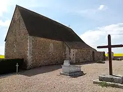 La chapelle Saint-Chéron de Saint-Chéron-des-Champs.