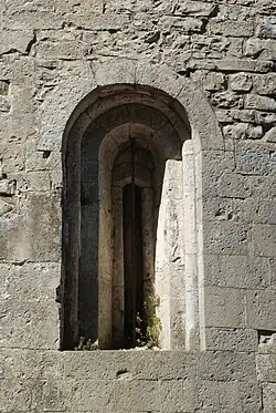 La fenêtre absidiale .