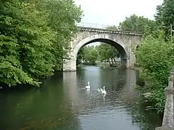 Viaduc sur l'Eure à Chartres de la ligne de Paris-Montparnasse à Brest.