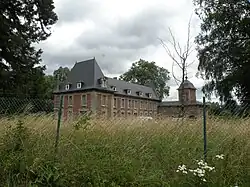 Le château d'Eth.