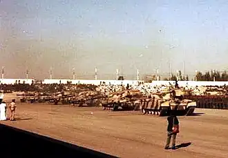 Des Chieftain omanais du régiment blindé du Sultan en 1981.