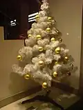 Sapin de Noël floqué.