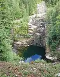 Chutes du Doubs à sec pendant une période de sécheresse.