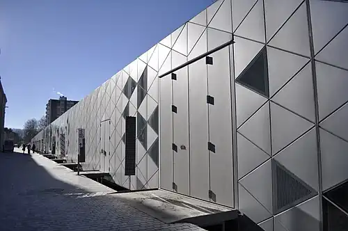 Bâtiment la Platine à la Cité du design.