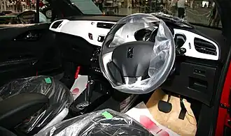 L'intérieur de la Citroën DS3 (Japon).