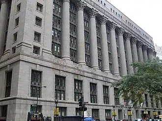 L'hôtel de ville de Chicago mêle les styles néo-classique et Greek Revival.