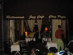 Restaurant-club de jazz Chez Papa.
