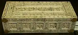 Coffret d'ivoire à décor mythologique, Constantinople, fin du Xe&nbsp;siècle.