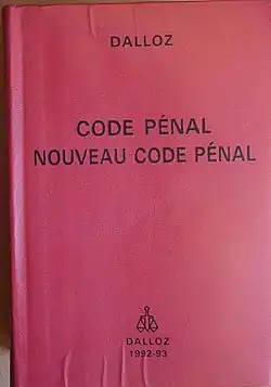 Les deux codes ont longtemps été publiés conjointement.