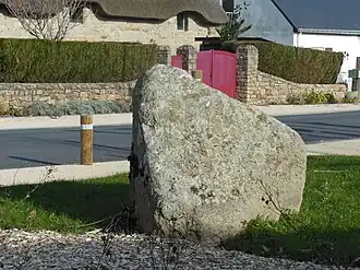 Mégalithe, dit le Gravier de Gargantua