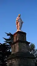 Statue de la Vierge.