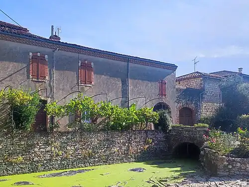 L'entrée de la commanderie