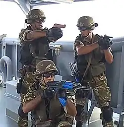 Des commandos marine du RASM durant un entraînement.