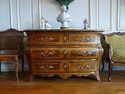 Commode tombeau