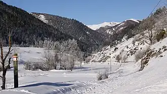 Le sentier cathare à Comus vers les gorges de la Frau.