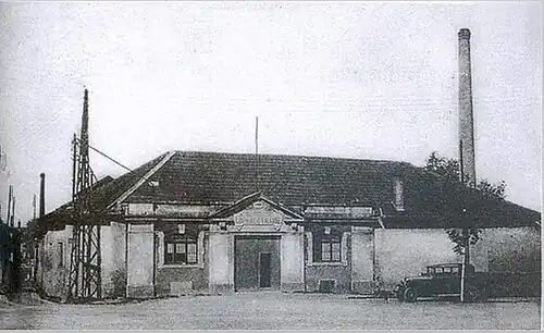 Conserverie fondée par Léopold Leymarie, place de la Tannerie.