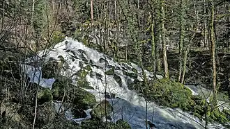 Source et cascade de la Source Noire.