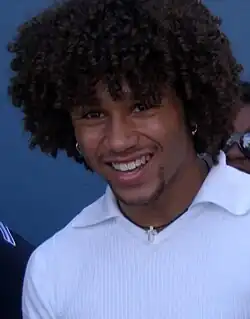 Corbin Bleu, interprétant Chad Danforth.