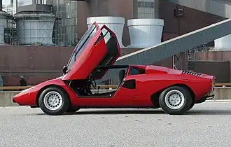 Lamborghini Countach (1974).
