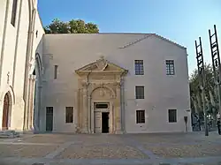 Cloître des Célestins.