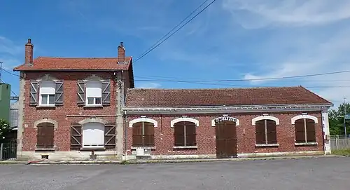 La petite gare de Couvron, côté cour.