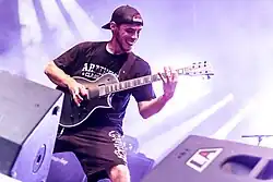 Le guitariste Albert Requena Mateu