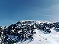 Vue hivernale de la Croix de Chamrousse depuis l'ouest.