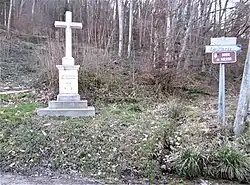 Croix des charettes sous Tolvon