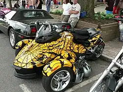 Un Spyder personnalisé.