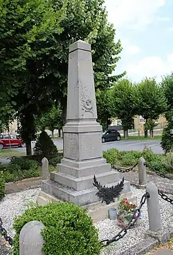 Le monument aux morts.