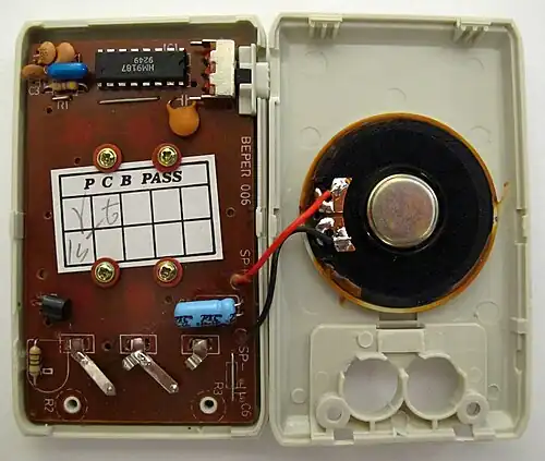 Intérieur avec circuit imprimé.