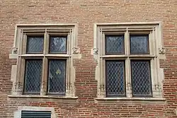 Hôtel Dahus, fenêtres du XVe siècle.