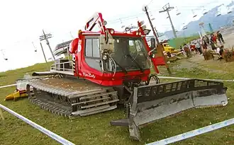 Chenille en bandes souples agrafées