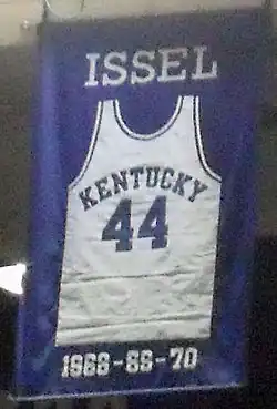 Maillot retiré no 44 de Dan Issel aux Kentucky Wildcats