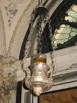La lampe à huile.