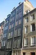 Vieilles maisons de la rue Dauphine au Havre (XVIIe et XVIIIe siècles).